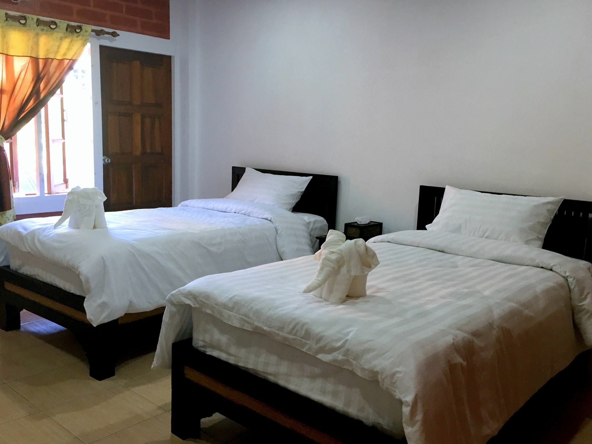 Summer Guesthouse And Hostel Тау Экстерьер фото